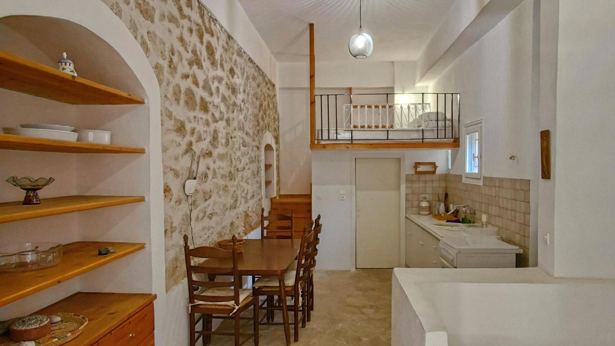 Apartament Στούντιο Σε Πέτρινο Σπίτι, Κοντά Σε Παραλία Kyparissia Zewnętrze zdjęcie